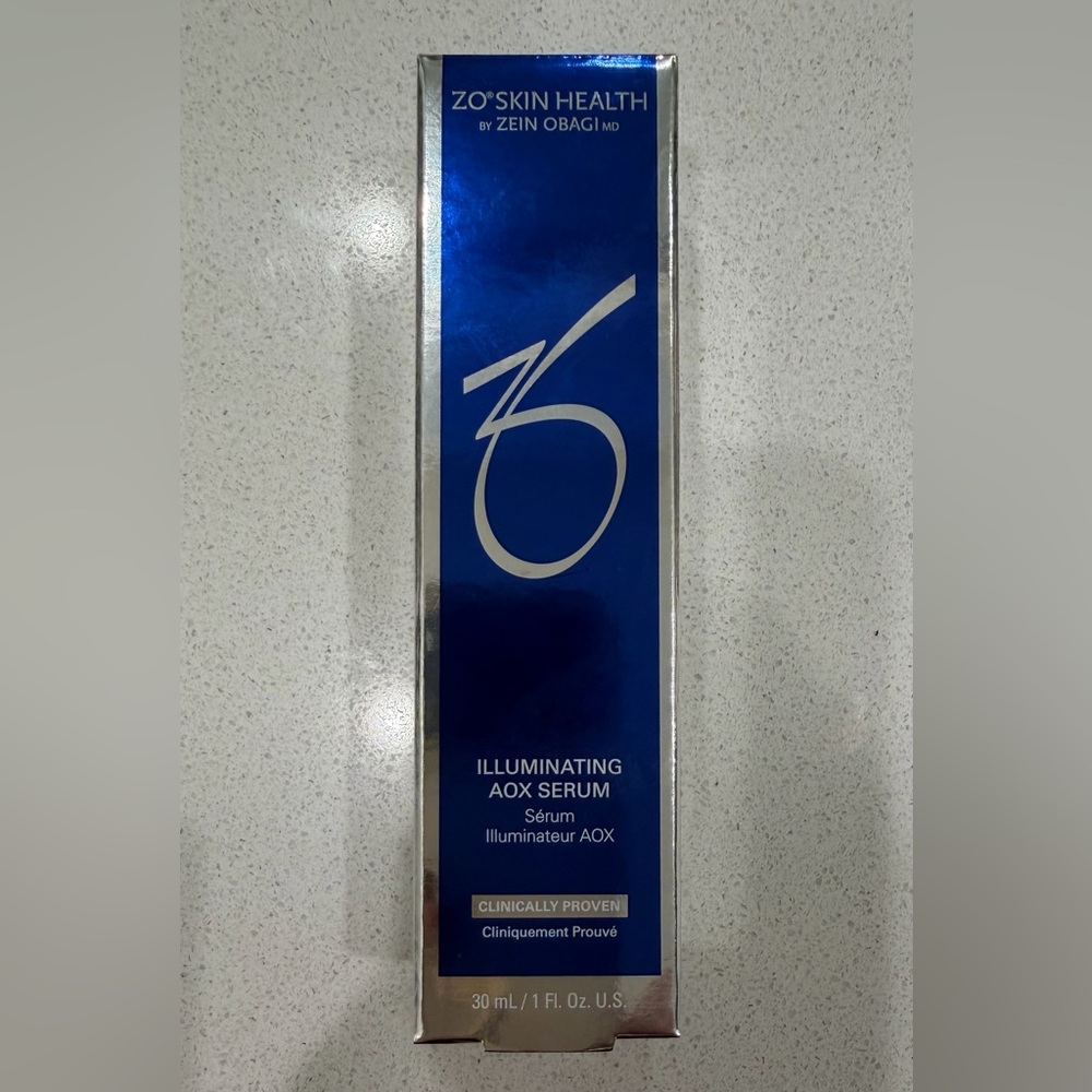 Zo Skin health Illuminating AOX Serum NWT
